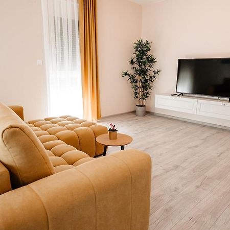 Sunrise View Apartment أرادايا المظهر الخارجي الصورة