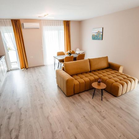 Sunrise View Apartment أرادايا المظهر الخارجي الصورة