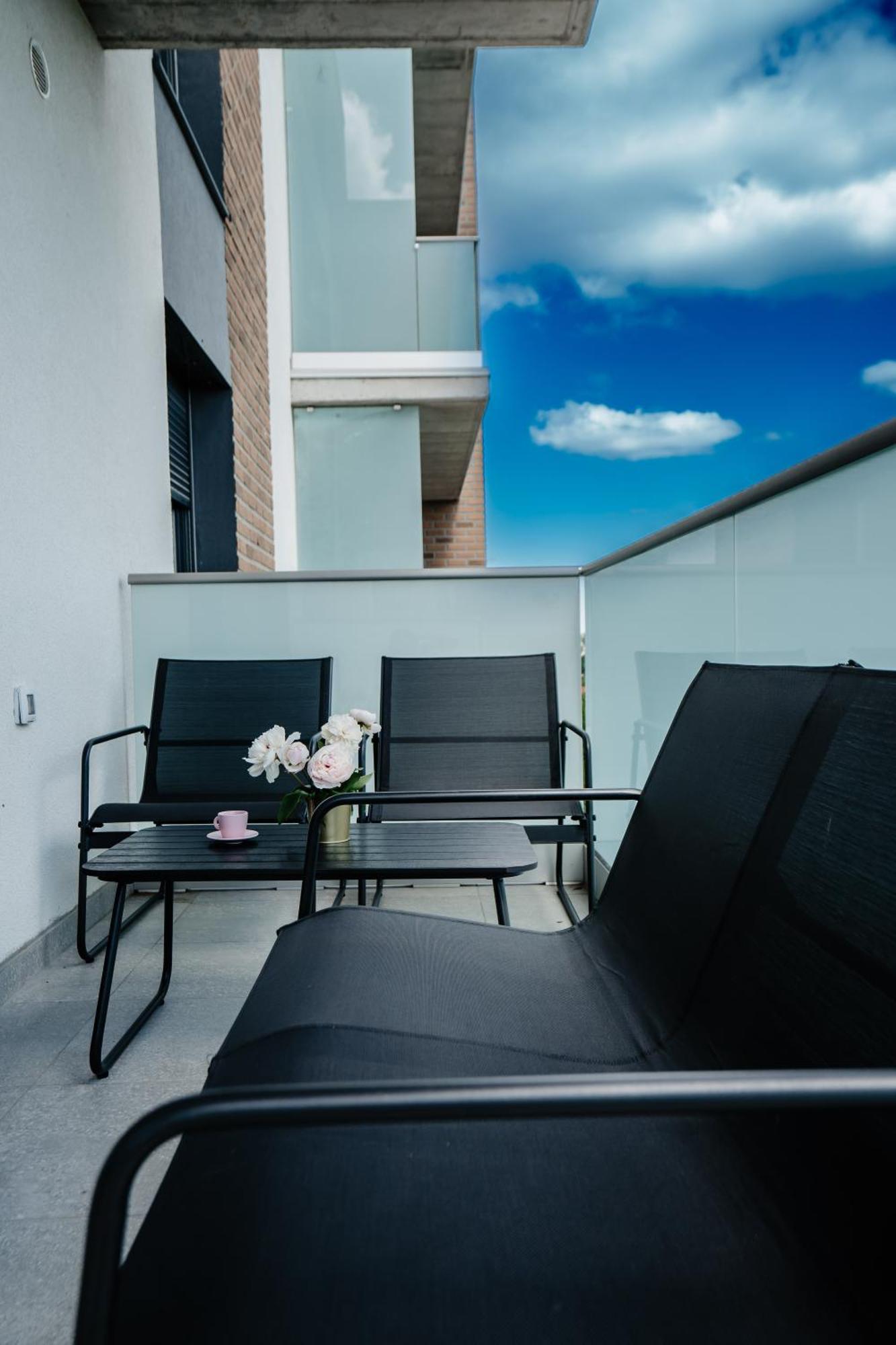 Sunrise View Apartment أرادايا المظهر الخارجي الصورة